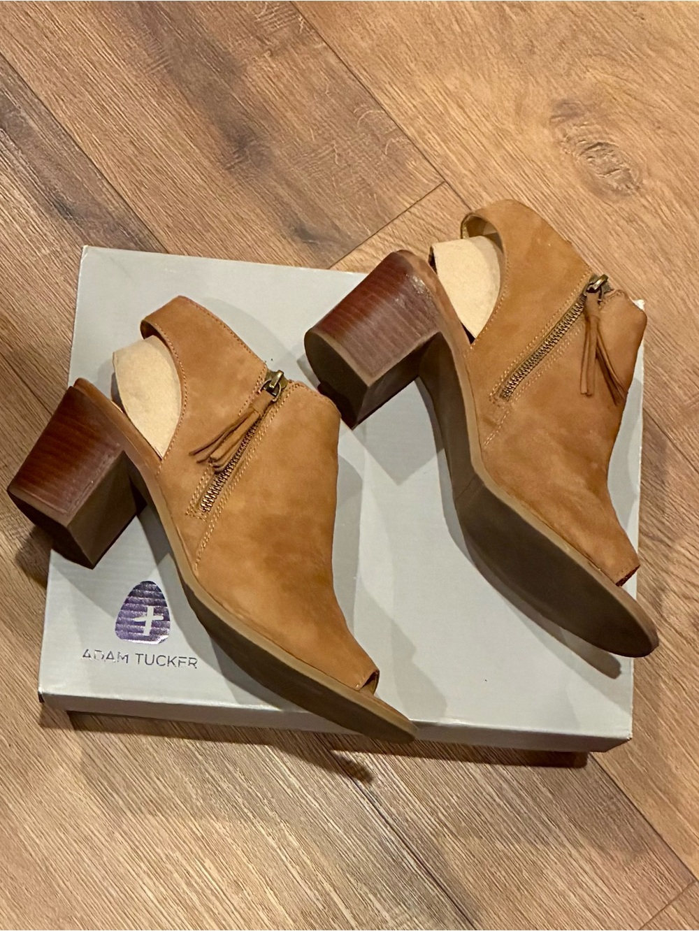 Adam Tucker Dual Zip Tan Genuine Suede Leather Open-Toe Block Heel Mules in 9M